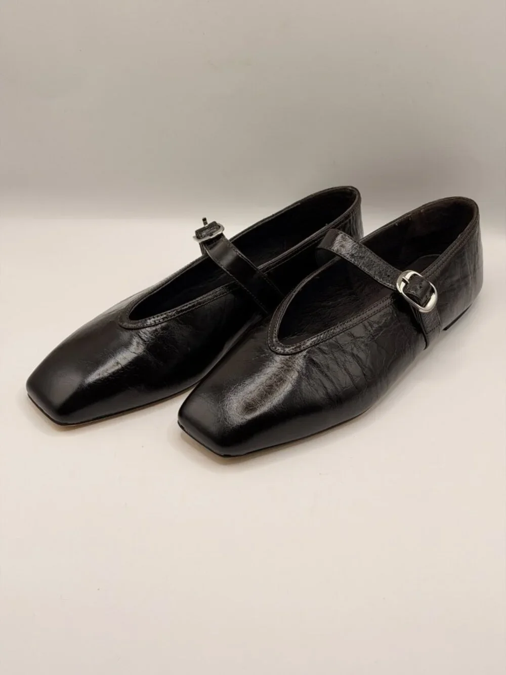 Tony Bianco Womens Bobbi Brown Crinkle Mary Jane Flat Sz 10